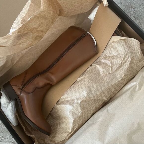 FRYE Leather Inside Zip Tall Boots in Cognac, New, Size 5 - Picture 9 of 11